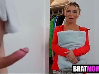 Towel Dropped, Dicks Out, Teen Shocked And FUCKED Chloe Temple, Enzo East